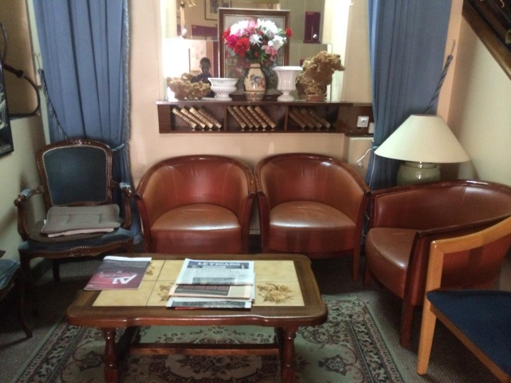 Hotel Stanislas Sans Ascenseur ปารีส ภายนอก รูปภาพ
